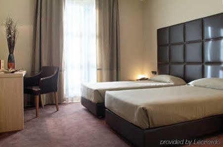 Hotel Phi Piajo Nembro